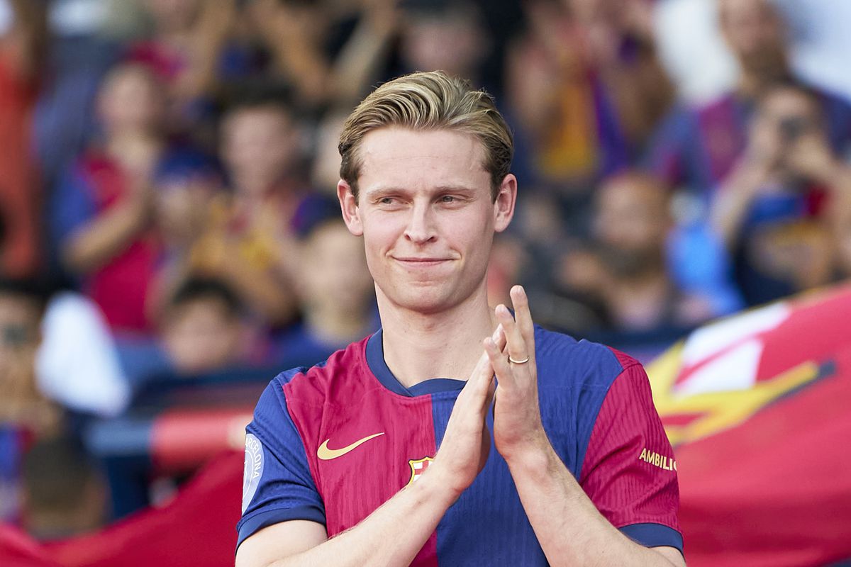 Manchester United remain favourites to sign Frenkie de Jong